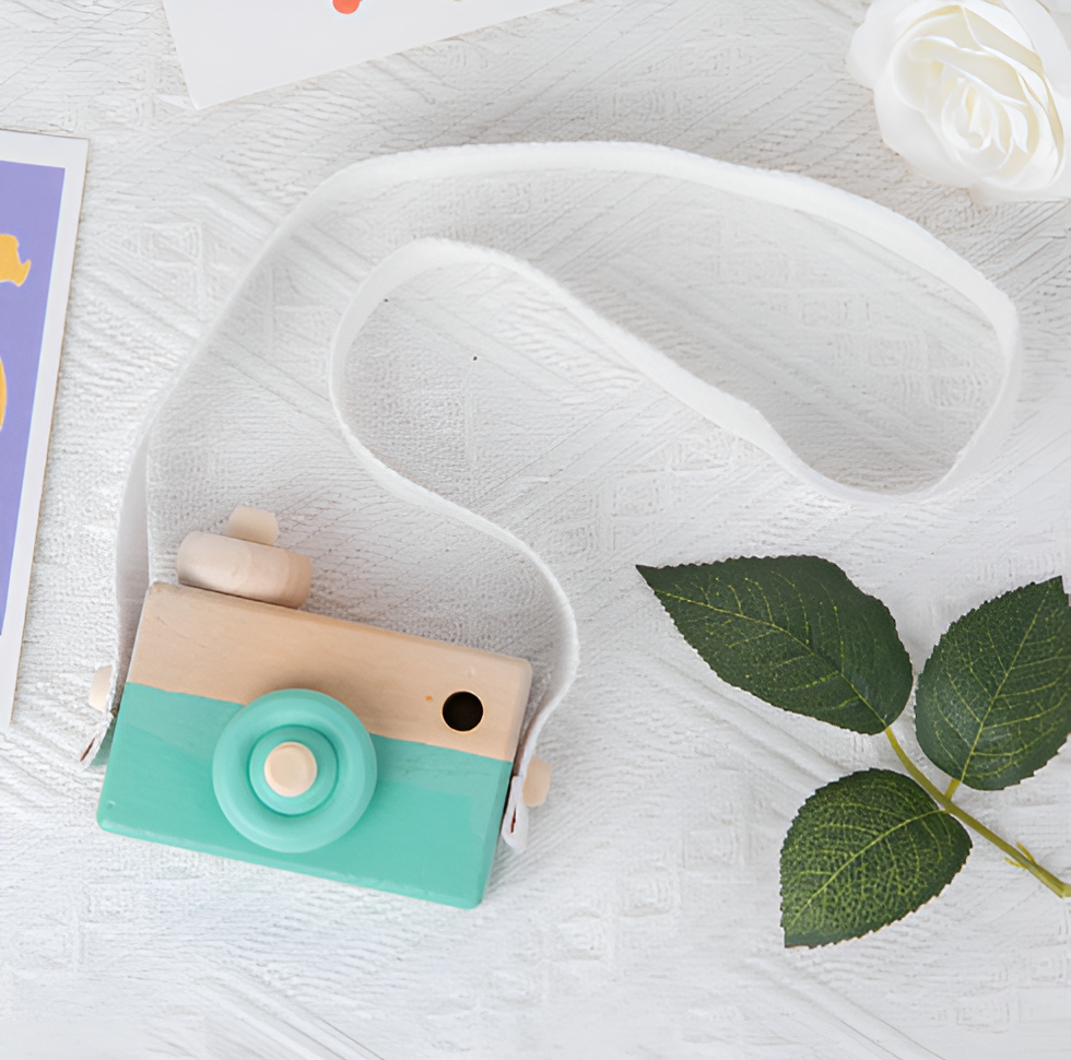 Montessori Wooden Camera